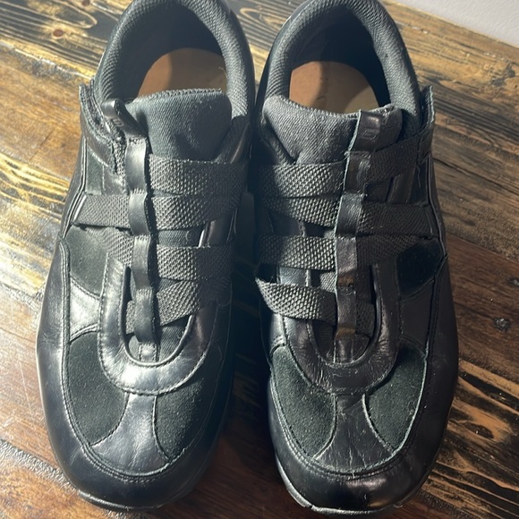 Sketchers Shape Ups women’s size 10 black leather - Picture 14 of 17